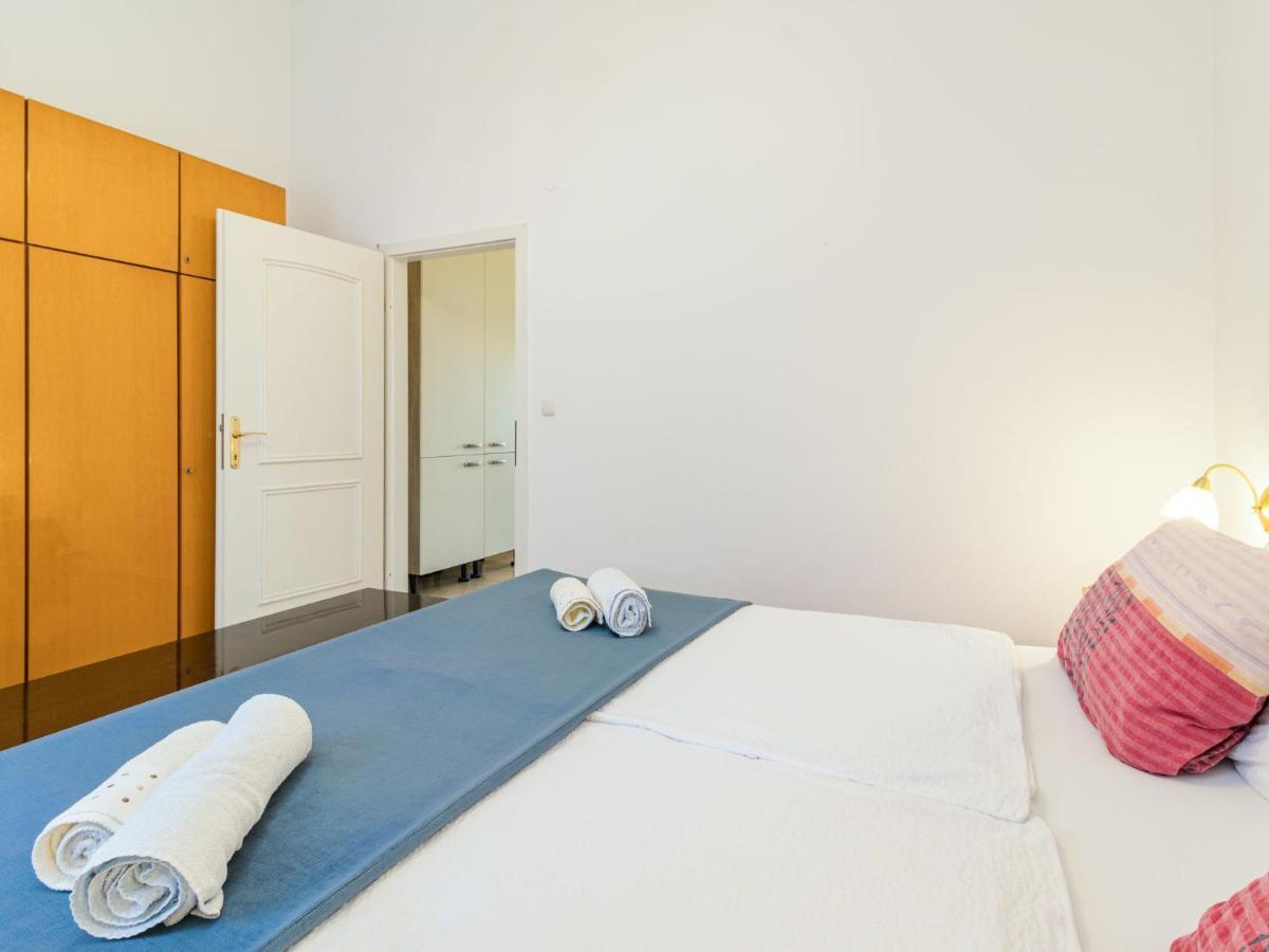 Nova Vas  Apartment Viktorija - Prc405 By Interhome מראה חיצוני תמונה